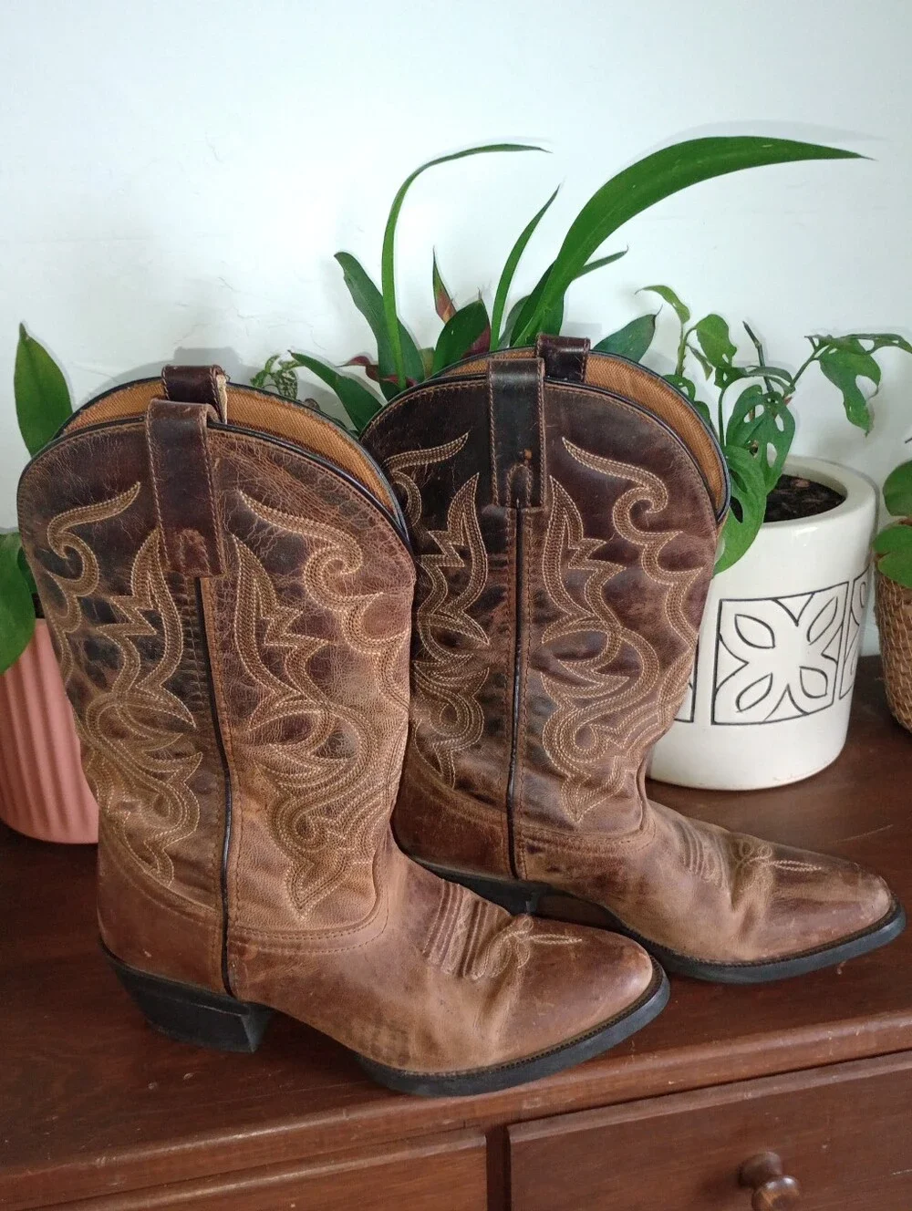 Laredo Maddie Round Toe Western Boots - Picture 1 of 8